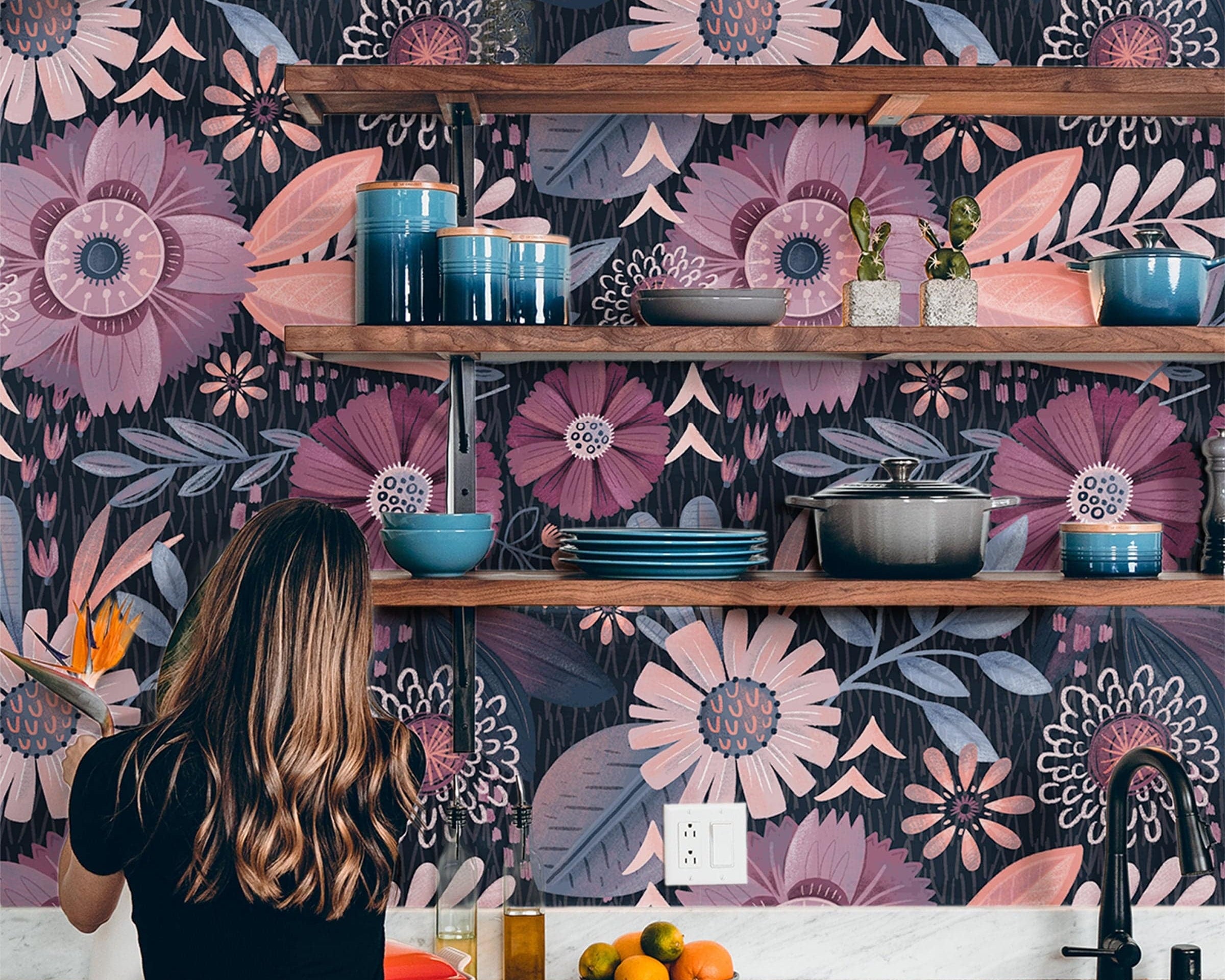 Large Scale Wallpaper Prints – Bold, Oversized Designs for Accent Walls