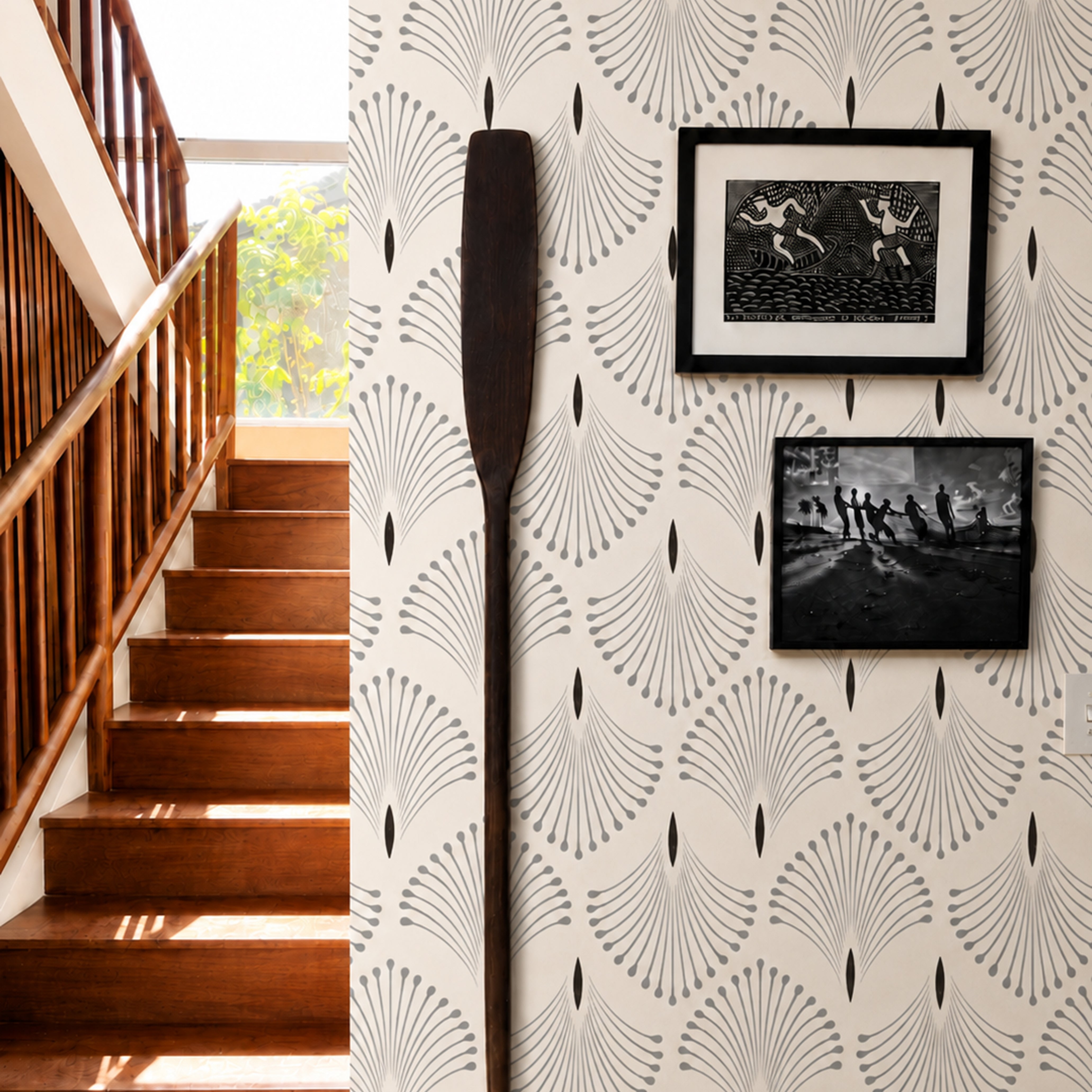  Art Deco fan motifs and refined botanical movement, this wallpaper features repeating palm-inspired linear forms arranged across a warm neutral background 