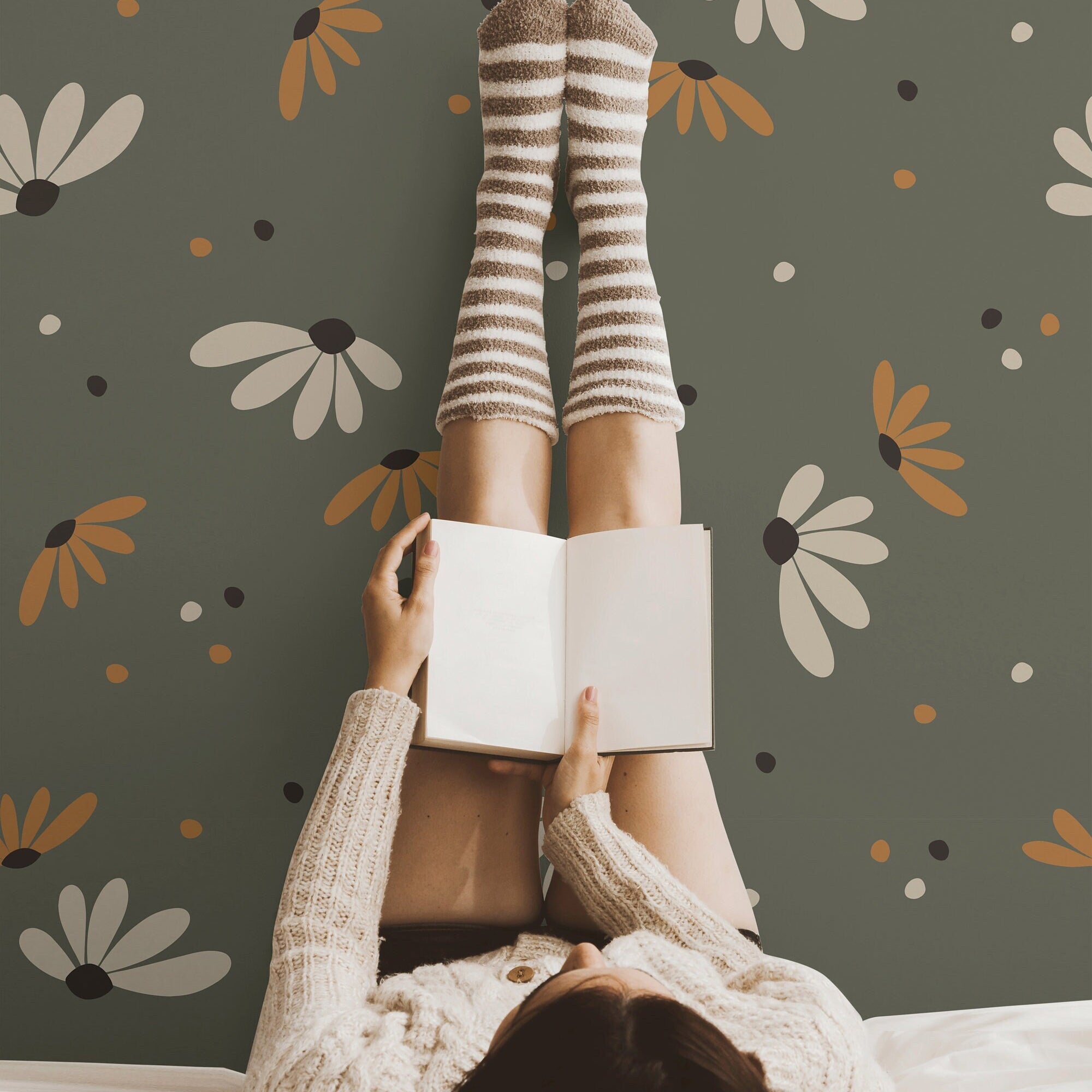 Wallpaper Peel and Stick Wallpaper Boho Floral Daisy Olive Yellow Cream Removable Wallpaper Wall Decor Home Decor Wall Art Room Decor 1038a - James And Colors